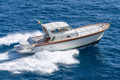 Hyra båt Motorbåt Southwind 2000 Allegra 10 cabin Positano