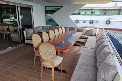 Daily Yacht Rental in Istanbul - Bosphorus Yacht