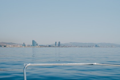 Hyra båt Motorbåt Aquila 36 Sport Barcelona