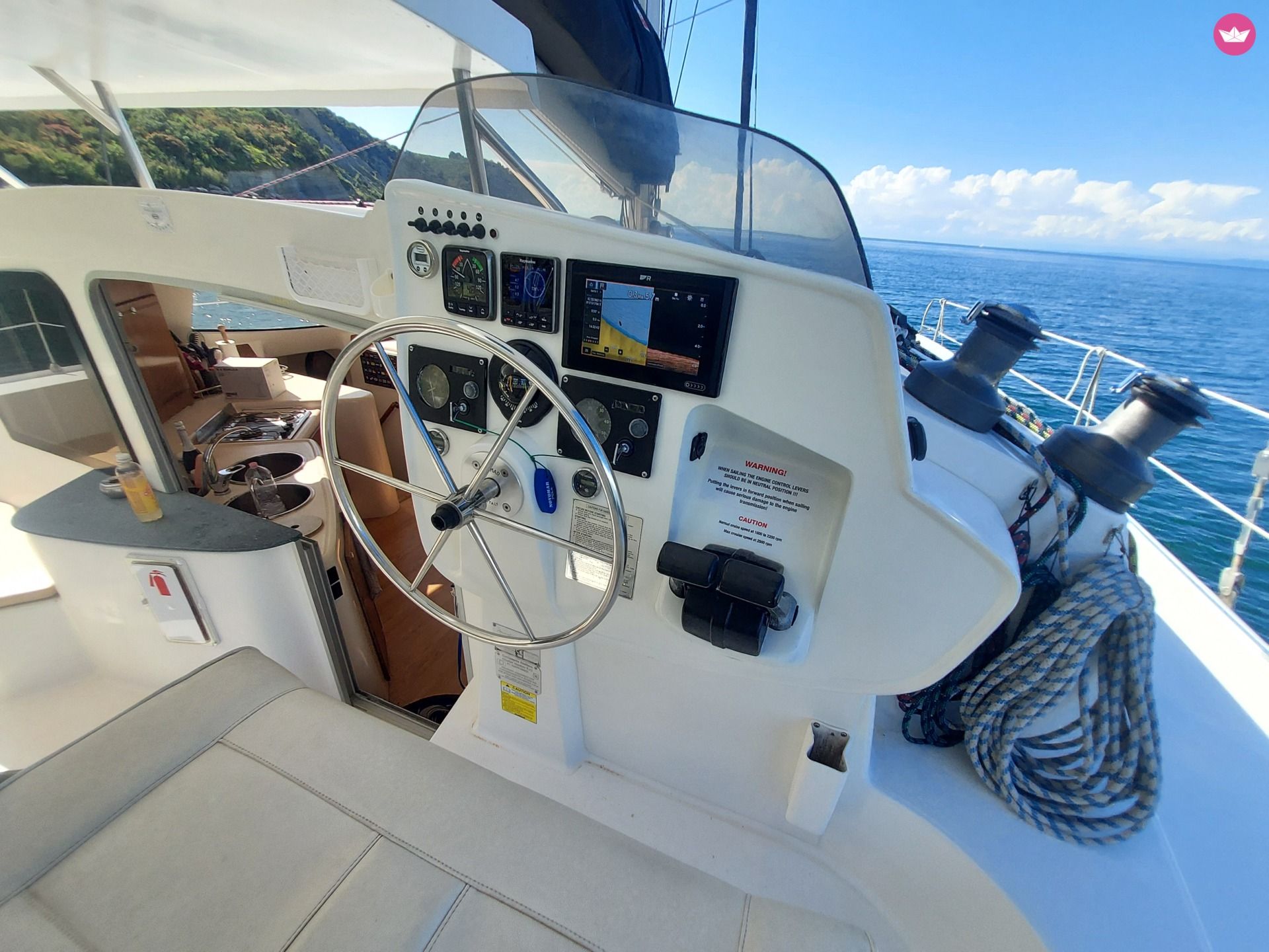 Catamaran Fountaine Pajot Lavezzi 40 11.96m 3