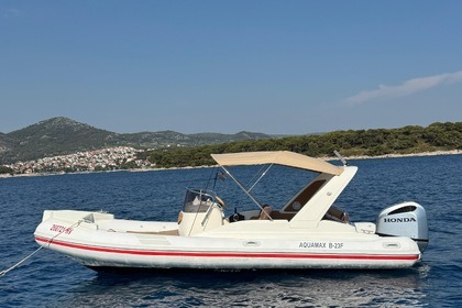 Hire Motorboat AQUAMAX AQUAMAX B23 F Hvar