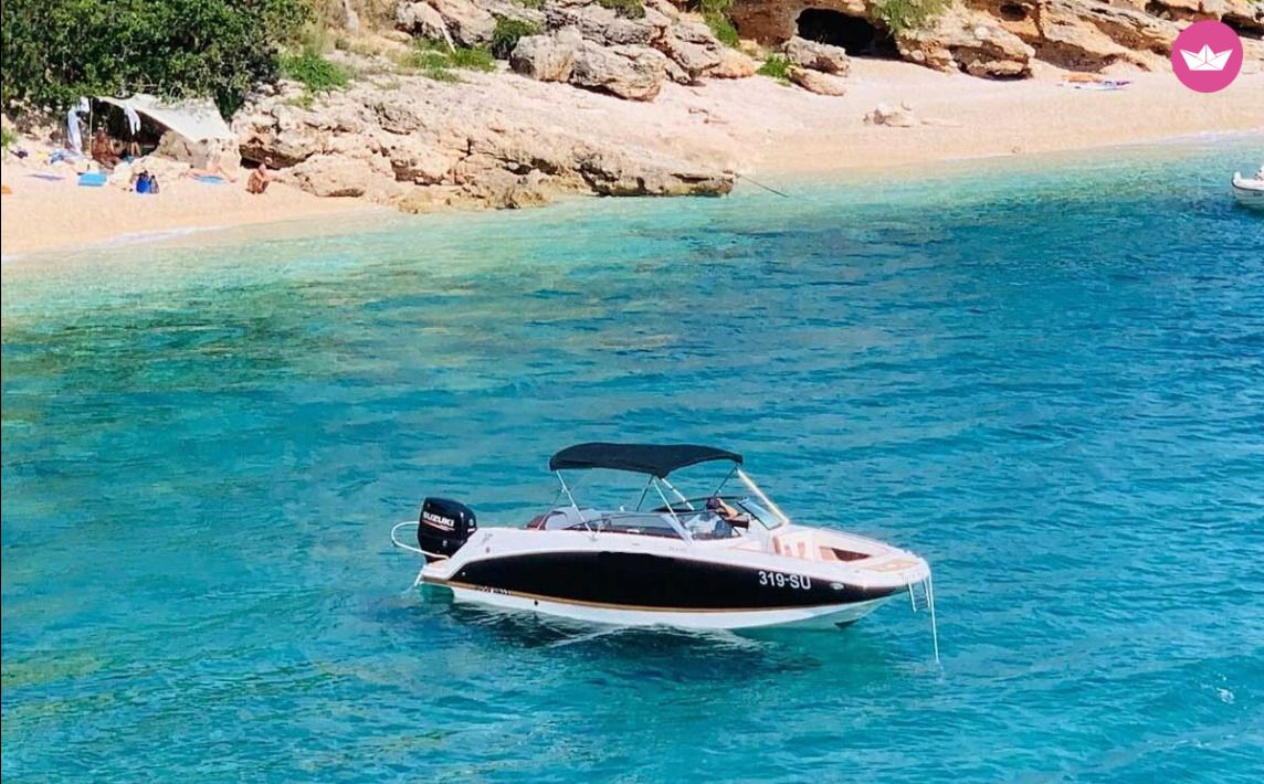 Bateau à moteur FOUR WINNS 240OB 250cv