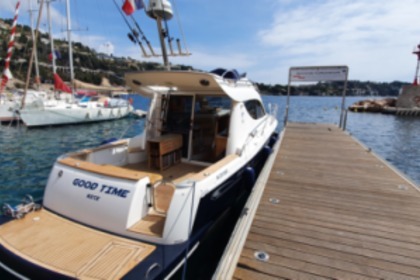 Hire Motorboat Sessa Marine Dorado Nice