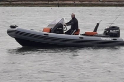 Charter RIB Ranieri Cayman 23 Sport Touring Port-Louis