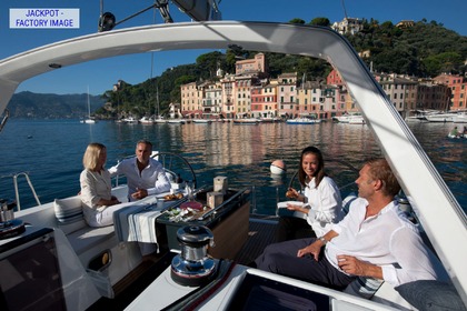 Private Luxury Morning Trips on JACKPOT (15.10 m)