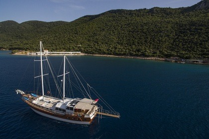 Luxury 4 Cabins Gulet - Short Term Rentals Available