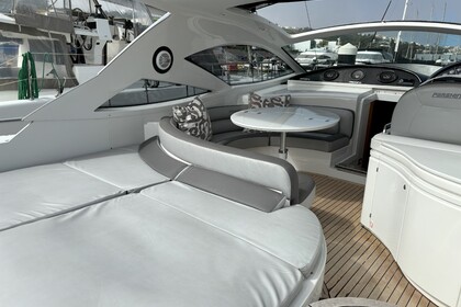 Location Bateau à moteur Pershing 43 Albufeira