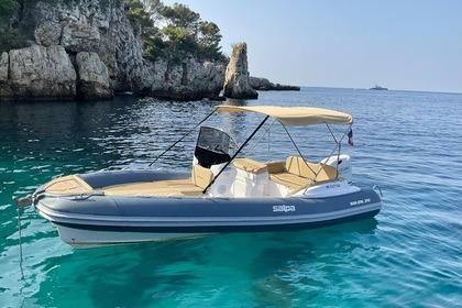 Charter Motorboat Salpa Soleil 20 Antibes