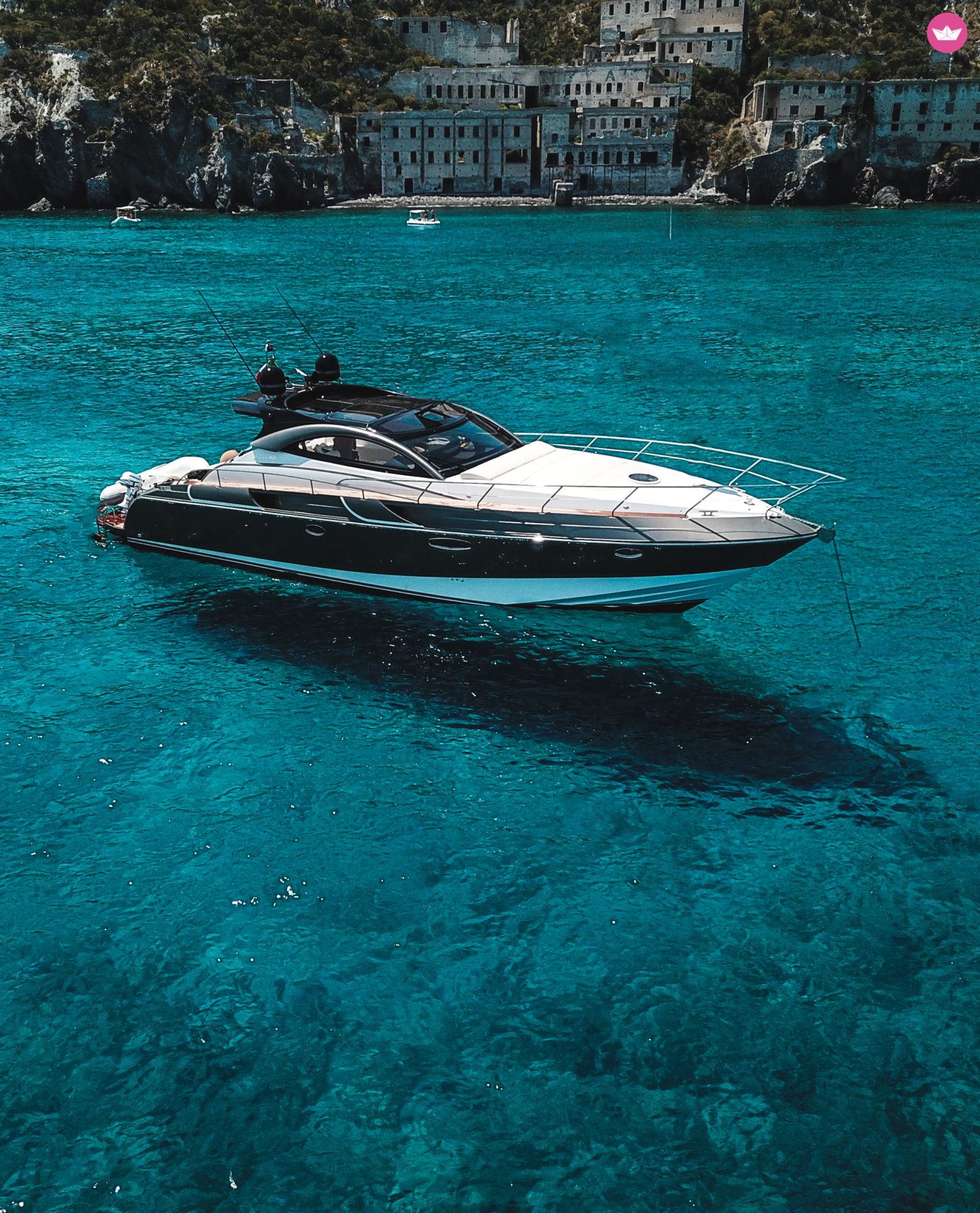 Bateau à moteur Rizzardi 48in 5