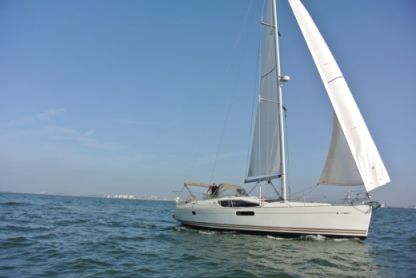 Charter Sailboat Jeanneau Sun Odyssey 45 Ds Dunkirk