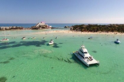 Rental Catamaran Bolder 74 Cancún