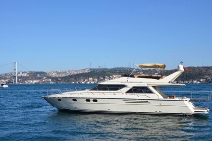 Spacious boat with (12 Capacity) B20