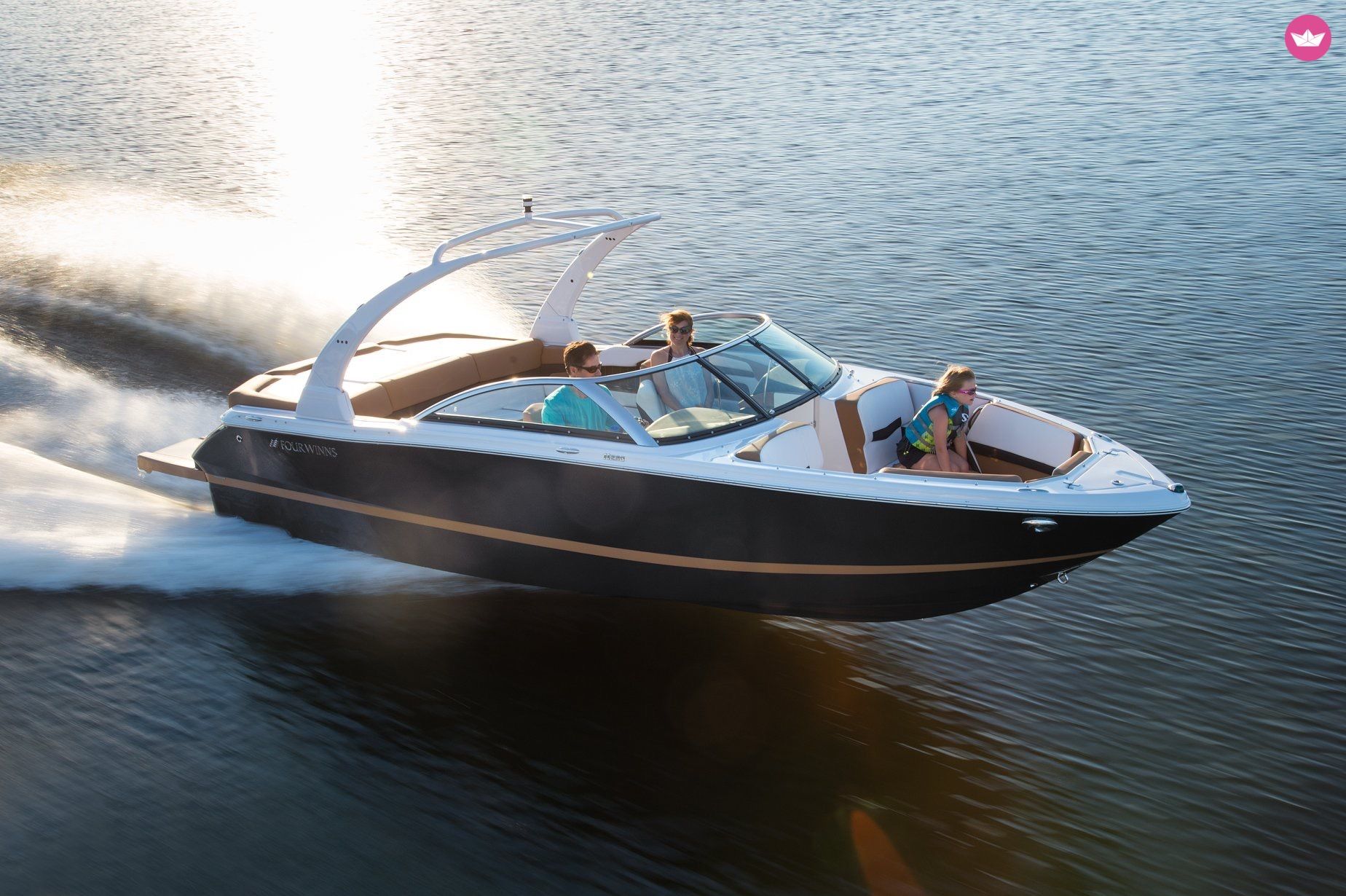 Charter Motorboat Four Winns 230H Zadar