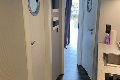 Rent this houseboat with 2 Cabins and visit Hafen