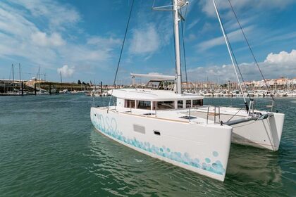 Rental Catamaran LAGOON 400 S2 O.V. with watermaker & A/C - PLUS Lomas de Palmira