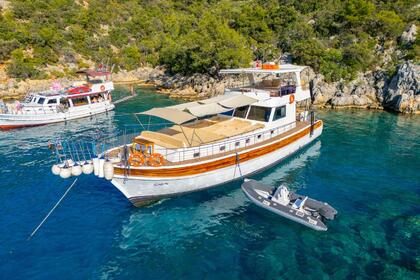 Charter Gulet Luxury Gulet with a capacity of 8 people 2023 Fethiye