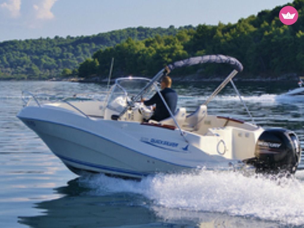 Аренда Моторное судно Quicksilver 635 Commander Задар