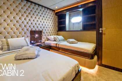 Luxury 35 Meter Motoryacht in Bodrum