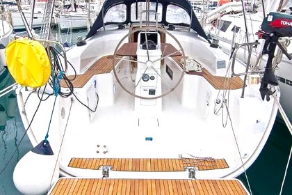 Charter Sailboat Bavaria 33 Cruiser Gallipoli