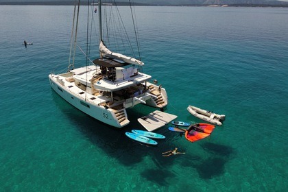 Alquiler Catamarán Discovery - All inclusive half board Lagoon 52 Split