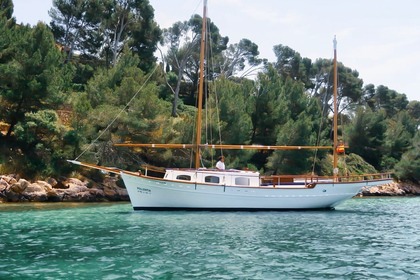 Hire Motorboat Llaut Artesanal Port de Pollença