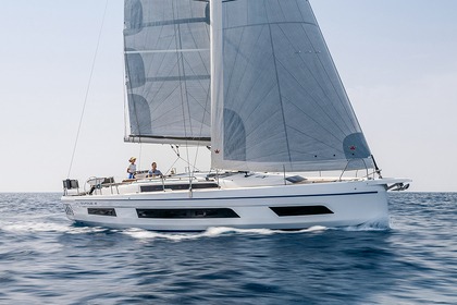 Hyra båt Segelbåt Dufour Yachts Dufour 41 Golfe-Juan