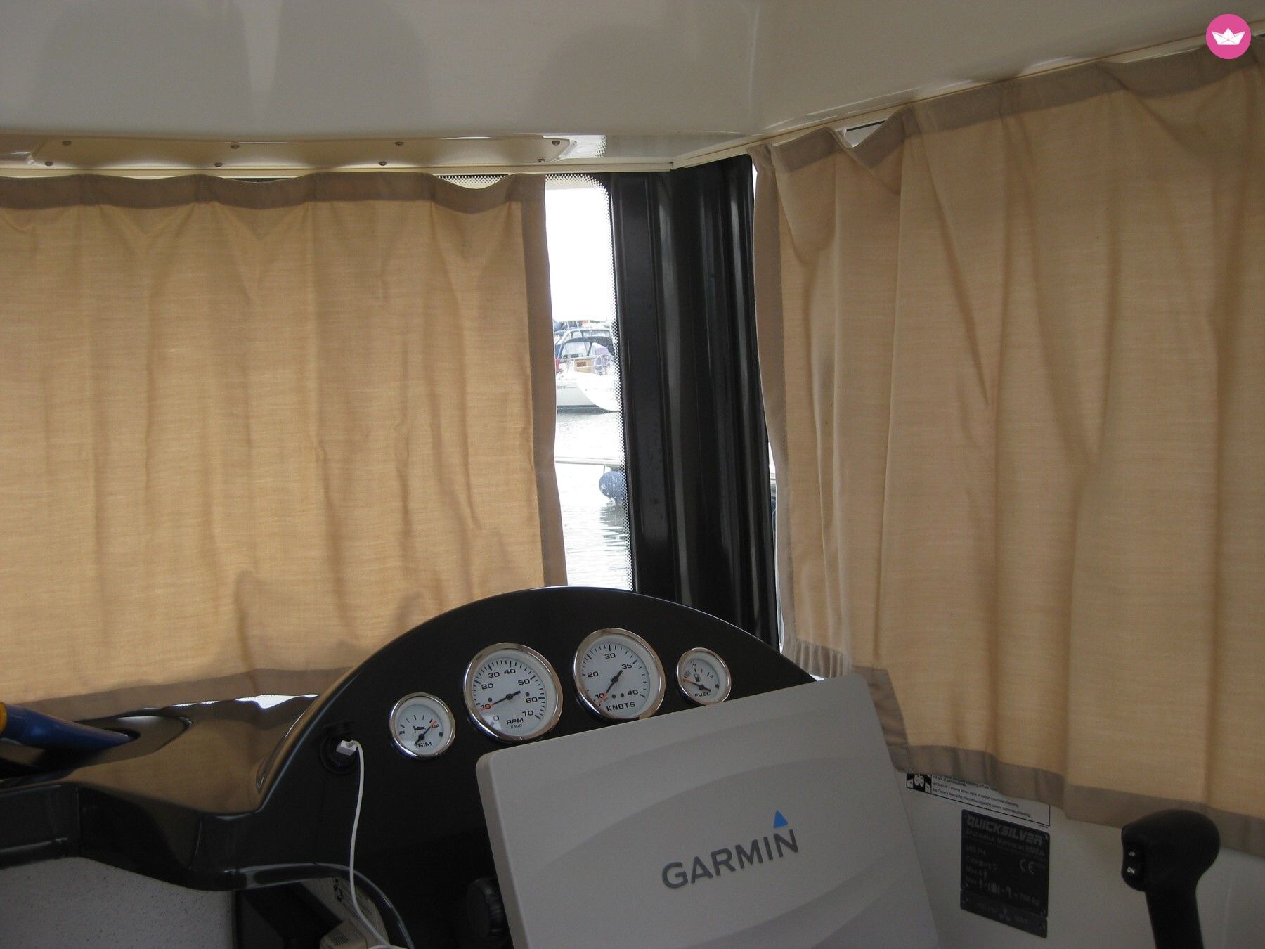 Bateau à moteur Quicksilver 605 Pilothouse 115cv 6