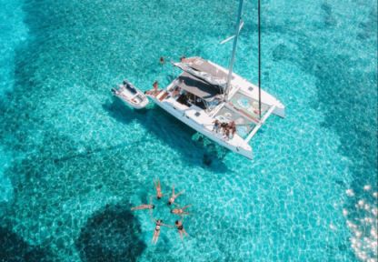 Charter Catamaran Lady Hawke Lh37 Cabrio Palau