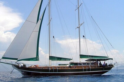 Hire Sailboat Custom Custom Naxos