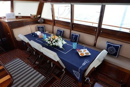 Гулет 7 кают 14 гостей