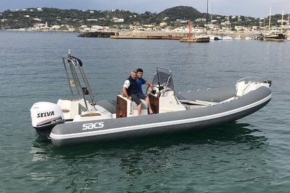 Noleggio Gommone Sacs Marine Madras Ischia