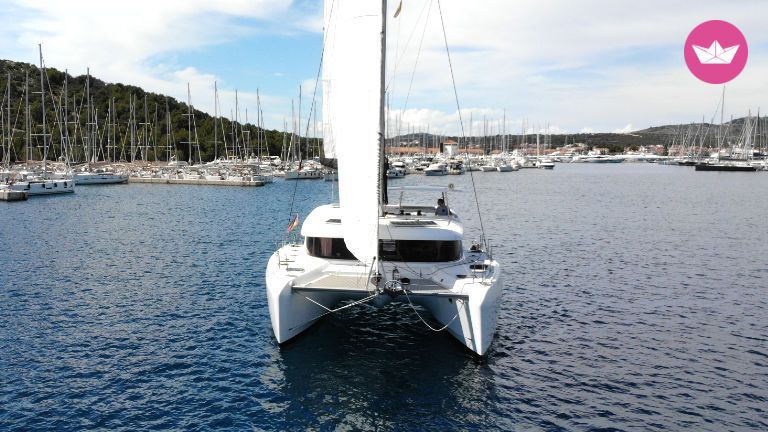 Catamaran Lagoon-Bénéteau Lagoon 42 OW 12.8m 6