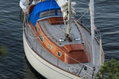 Charter Sailboat Vindö 32 Nida