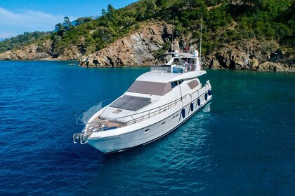 Charter Motor yacht Ferretti 72 Göcek