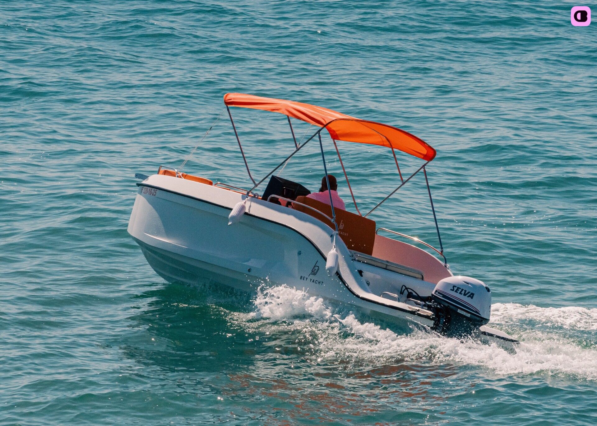 Bateau sans permis Bey Yacht 18 15cv 7