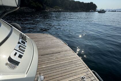 YACHT CRANCHI M 44 HT 800 HP