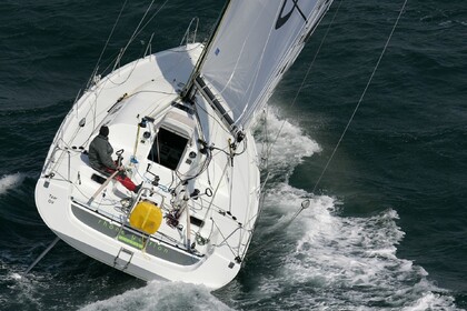 Miete Segelboot Pogo Structures Pogo 40 Cruising Version Sant Andreu de Llavaneres