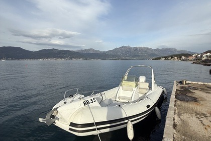 Hire RIB Sacs Marine S780 Luštica
