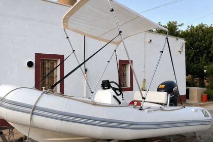 Verhuur RIB Zodiac Start 400 Santa Eulalia del Río