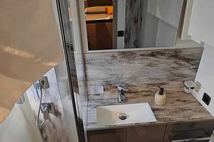 Luxury Power Cat - Prestige M48