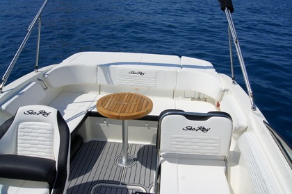 Sea Ray Black Diamond III. - 210 SPX
