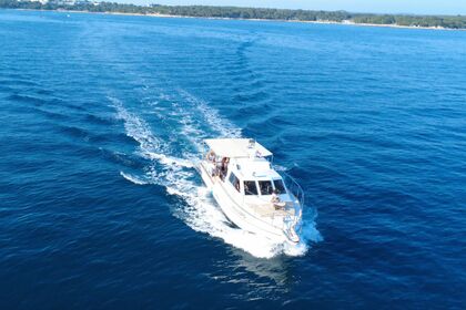 Hire Motorboat Moschini Andromeda Funtana