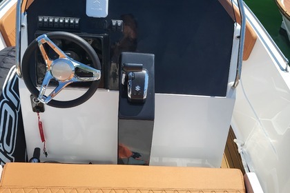 Charter Motorboat NIREUS NIREUS 620 CL Castelldefels