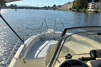 Noleggio Barca a motore Ultramar 6 Pont-à-Mousson