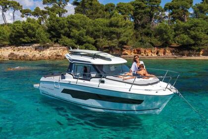 Hire Motorboat Jeanneau Merry Fisher 795 Opatija