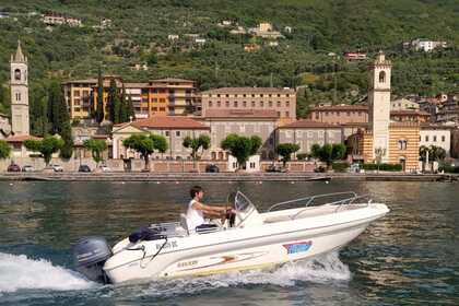 Miete Boot ohne Führerschein  Ranieri Shark 19 Castelletto