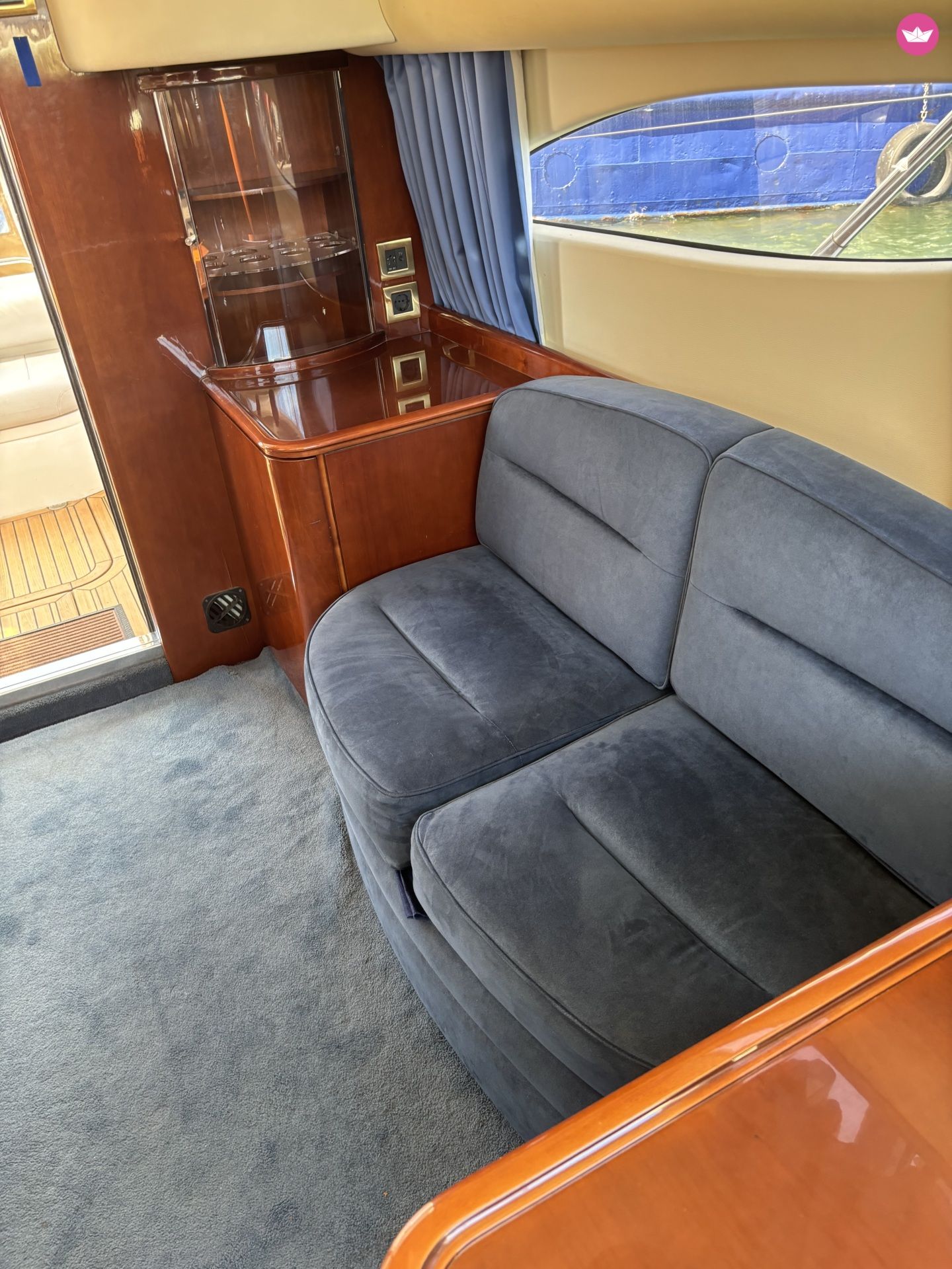 Bateau à moteur Princess Princess 38 700cv 7