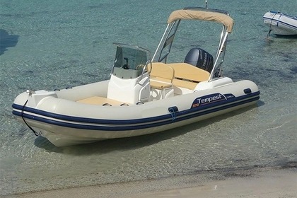 Hire RIB Capelli Tempest 570 115cv Hyères