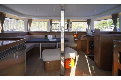 Rental Catamaran  Lagoon 42 Mykonos