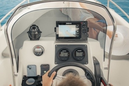 Location Bateau à moteur Bikini Bros S.A. Poseidon Blu Water 170 Pula